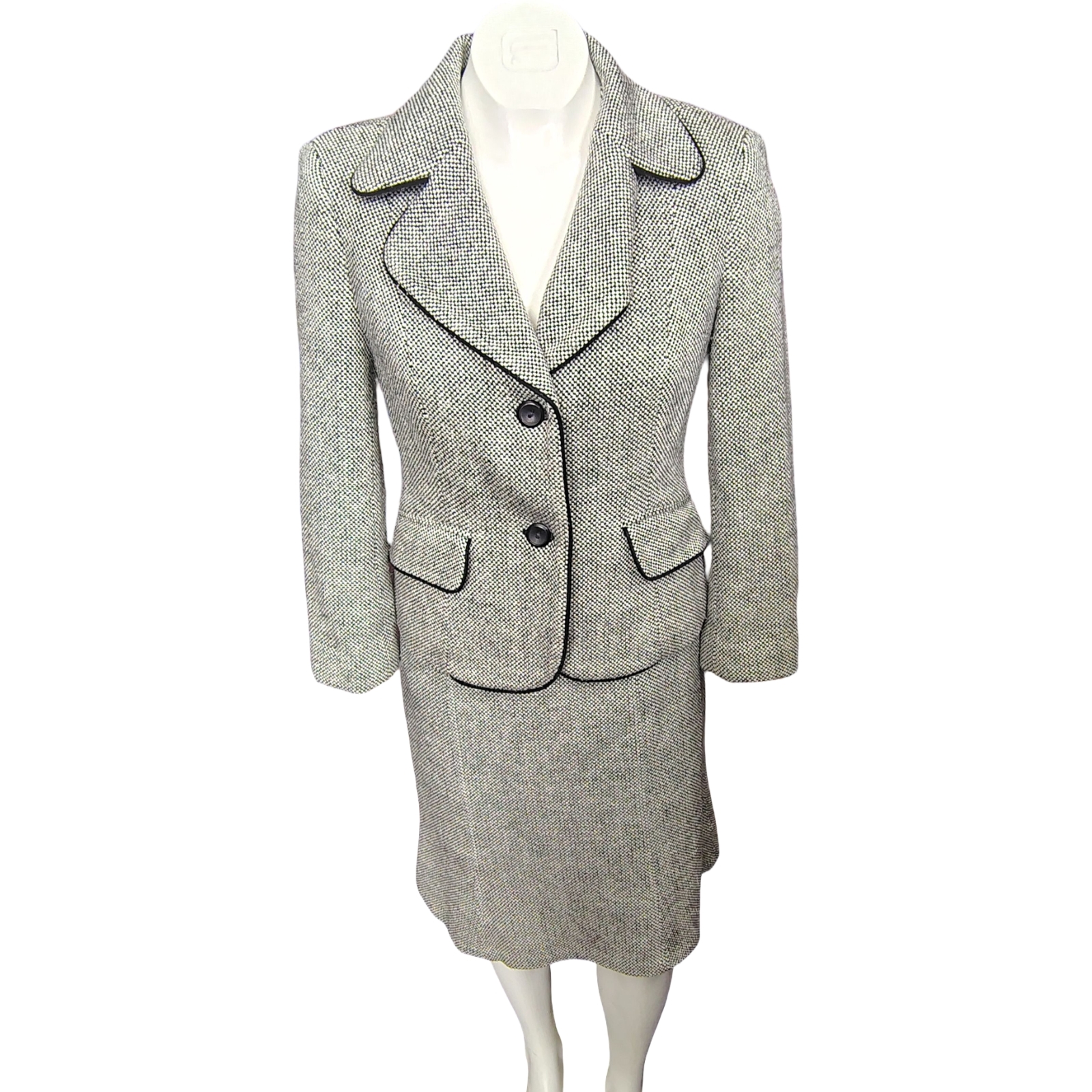 Chadwicks Elegant Grey Skirt Suit Size 4p
